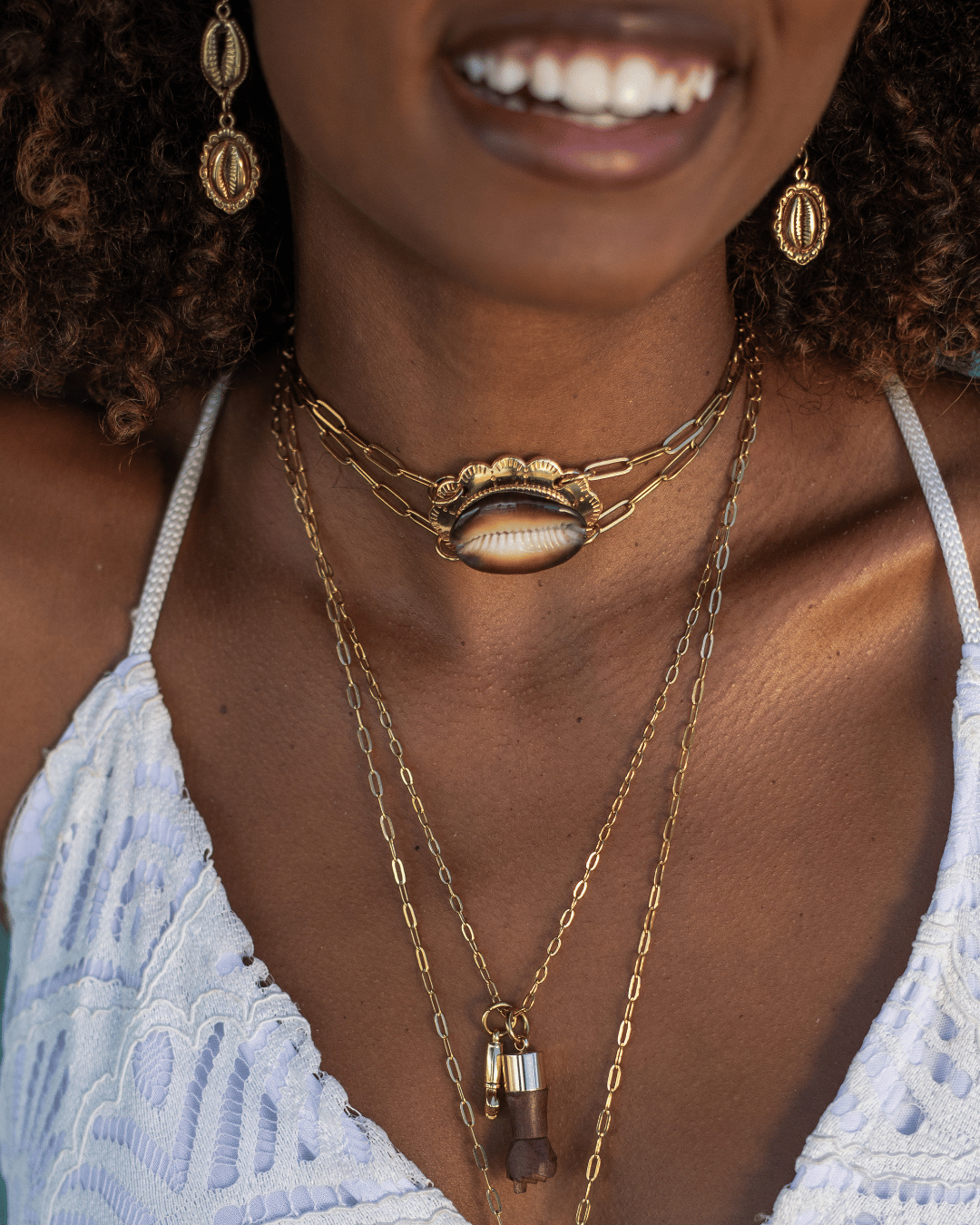 Cowrie Shell Flower Choker